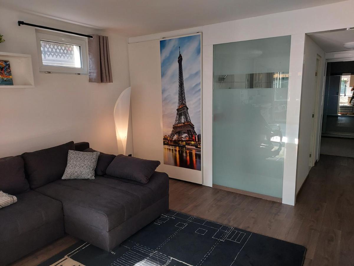 2+2Szemelyes Apartman Kerttel Lägenhet Székesfehérvár Exteriör bild